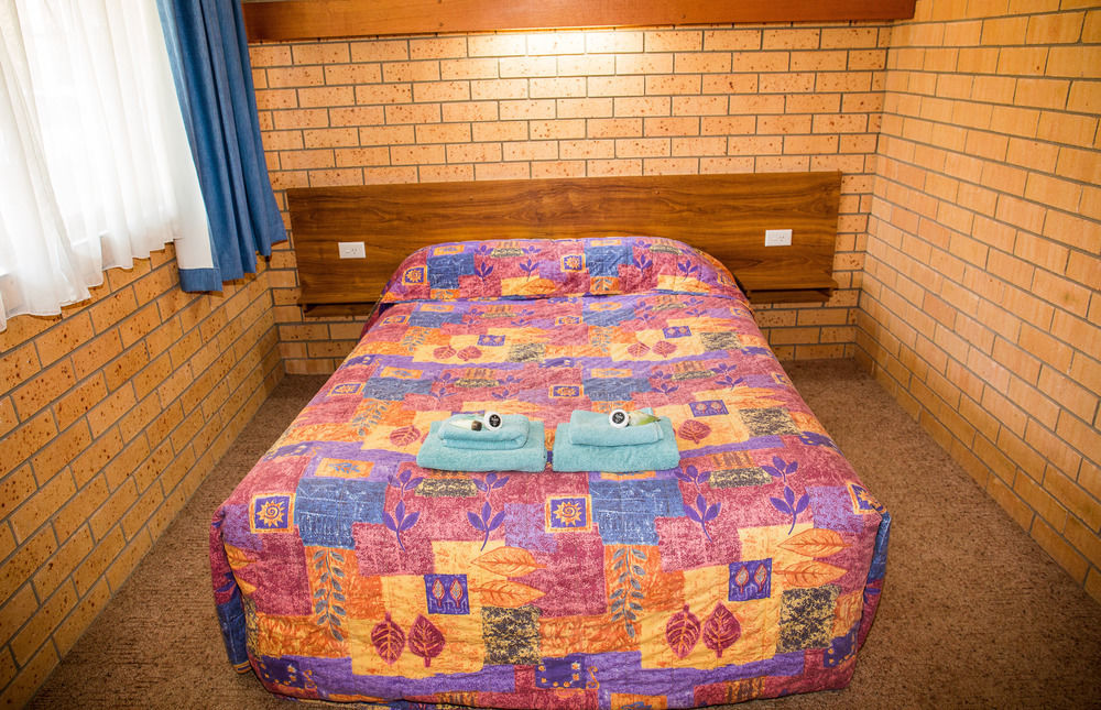 Tumut Valley Motel Pet Friendly Esterno foto