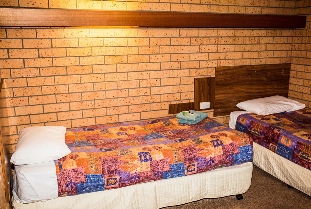 Tumut Valley Motel Pet Friendly Esterno foto